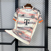 Maillot Bayern Munich extérieur 2025-26