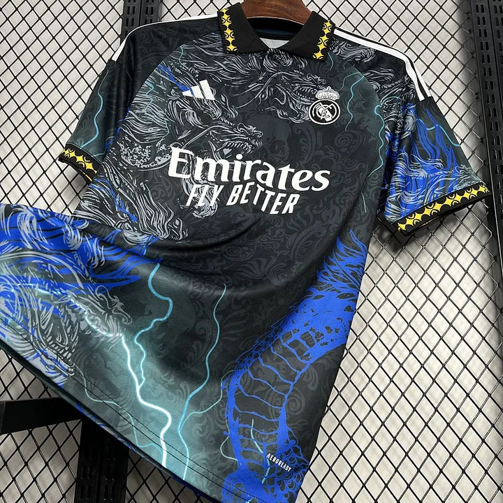 Maillot Real Madrid foot concept 2024 2025