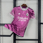 Maillot Real Madrid foot concept rose 2024 2025