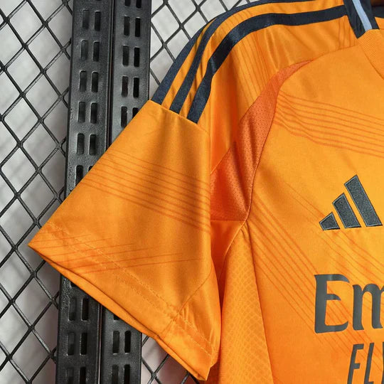 MAILLOT RÉAL MADRID EXTÉRIEUR 2024/25