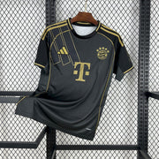 Maillot Bayern Munich concept 2025-26