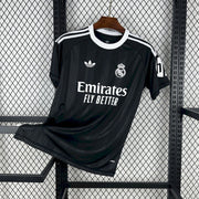 Maillot Real Madrid 2025-26 entrainement