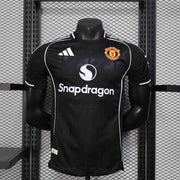 Maillot Manchester United concept 2025-26