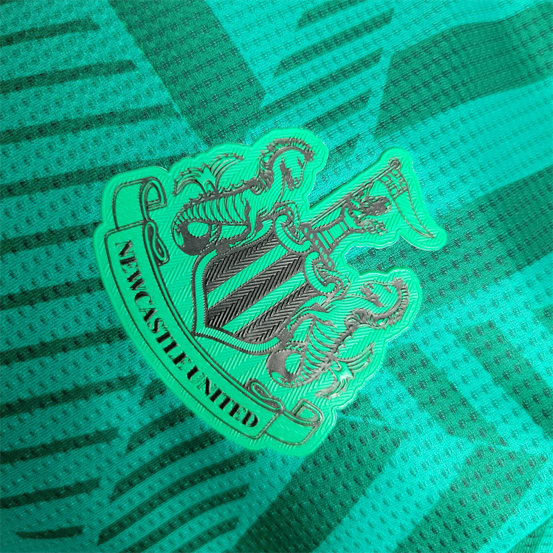Maillot Newcastle extérieur 2023-24