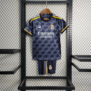 KIT ENFANT REAL MADRID EXTÉRIEUR