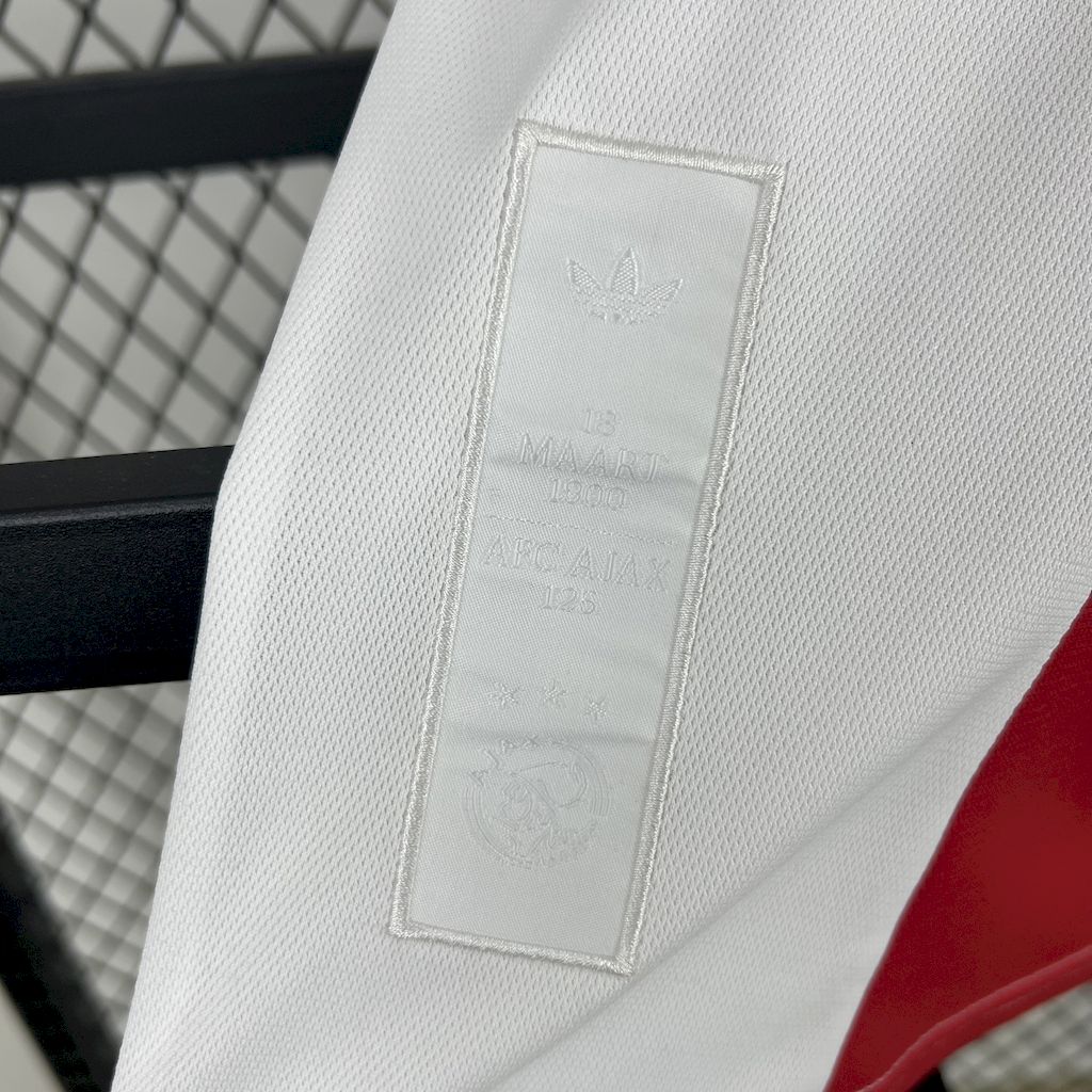 Maillot Ajax manches longues concept 2025-26