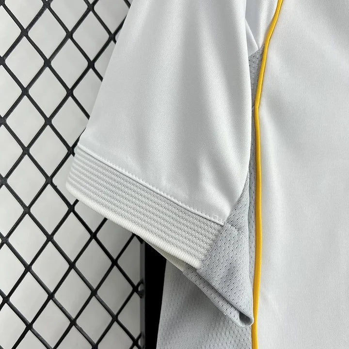 Maillot Real Madrid foot domicile 2025 2026