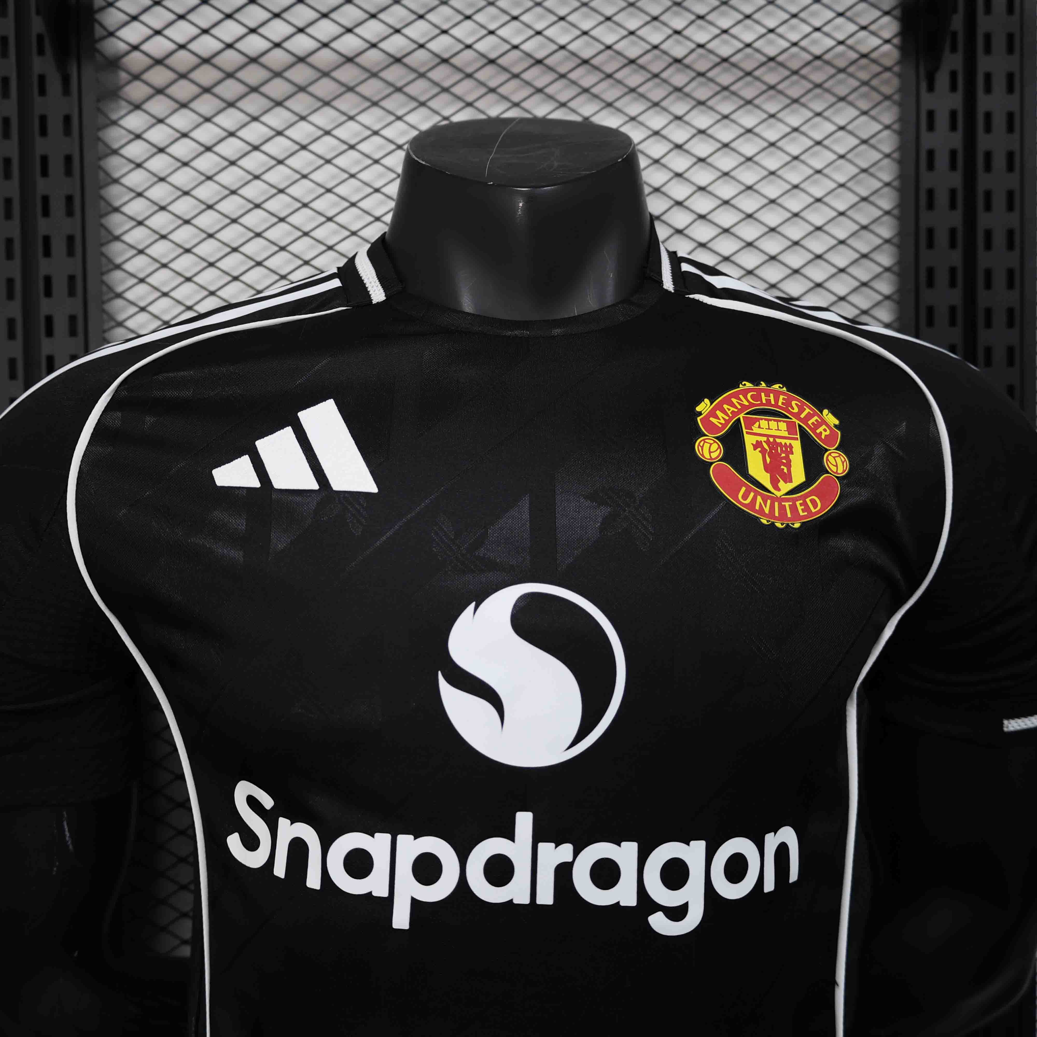 Maillot Manchester United concept 2025-26